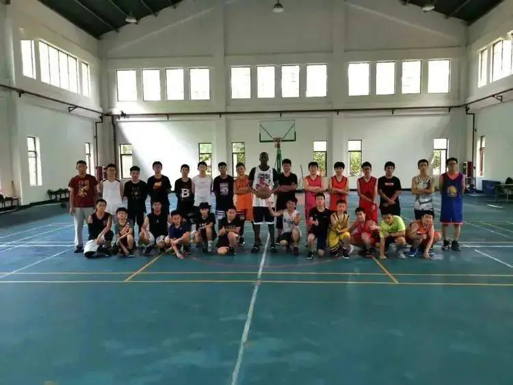 7岁儿童篮球基础训练计划方案_0